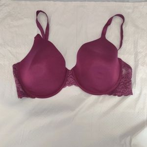 40 DD Self-expression by Maidenform bra
